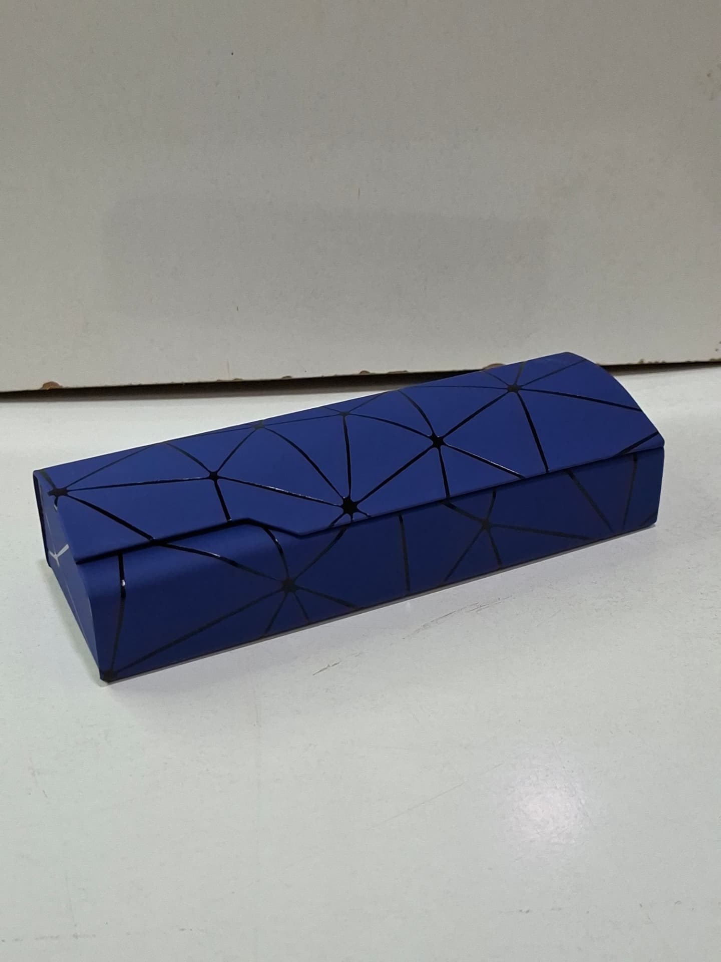 Eye Centa Collection Royal Blue Geometric Hard Case